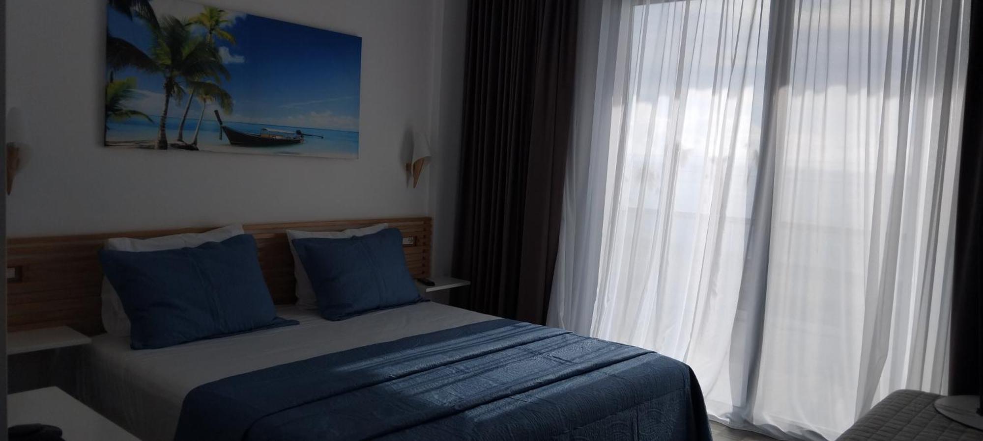 Anxhelos Hotel Himare Exterior foto