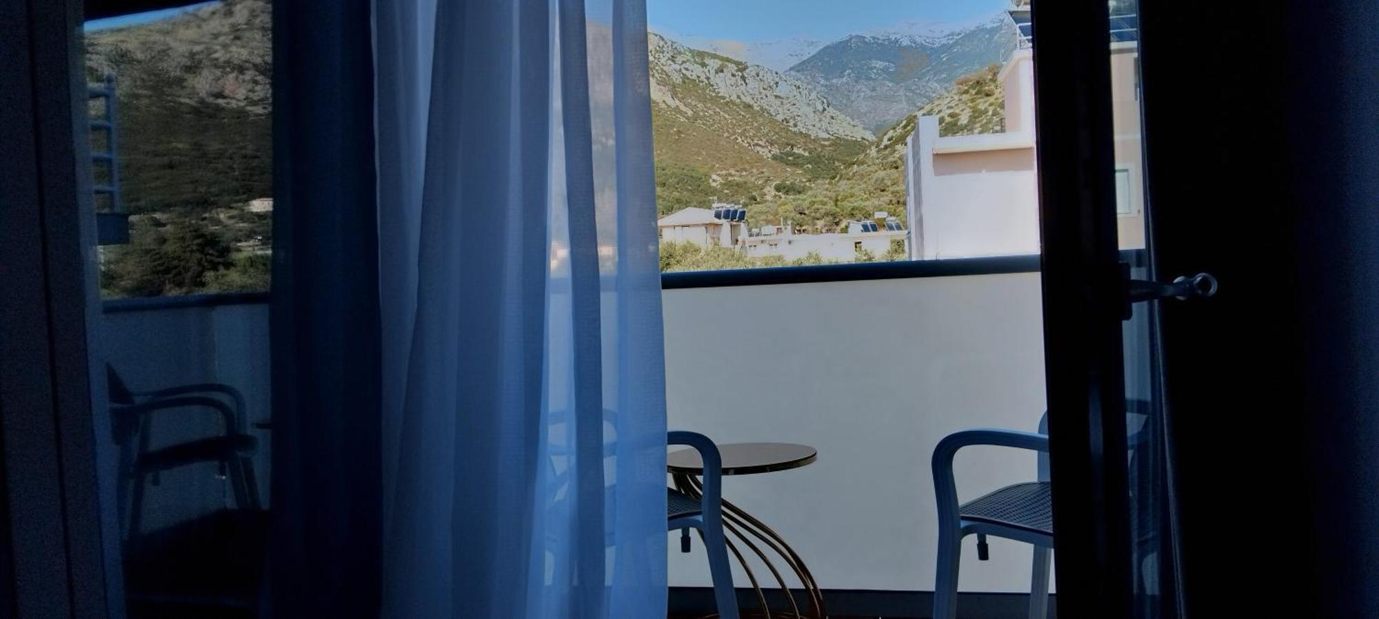 Anxhelos Hotel Himare Quarto foto