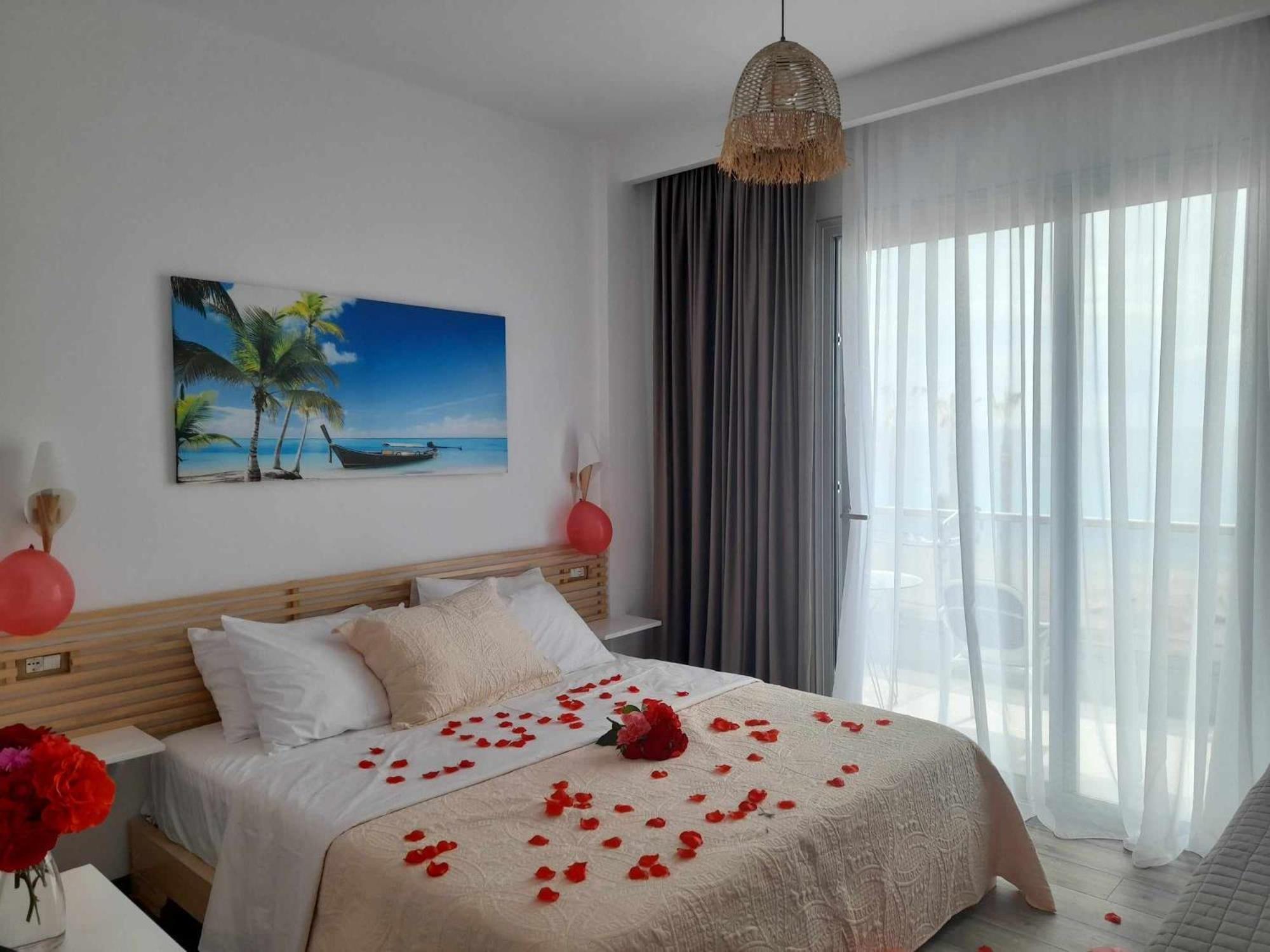 Anxhelos Hotel Himare Quarto foto